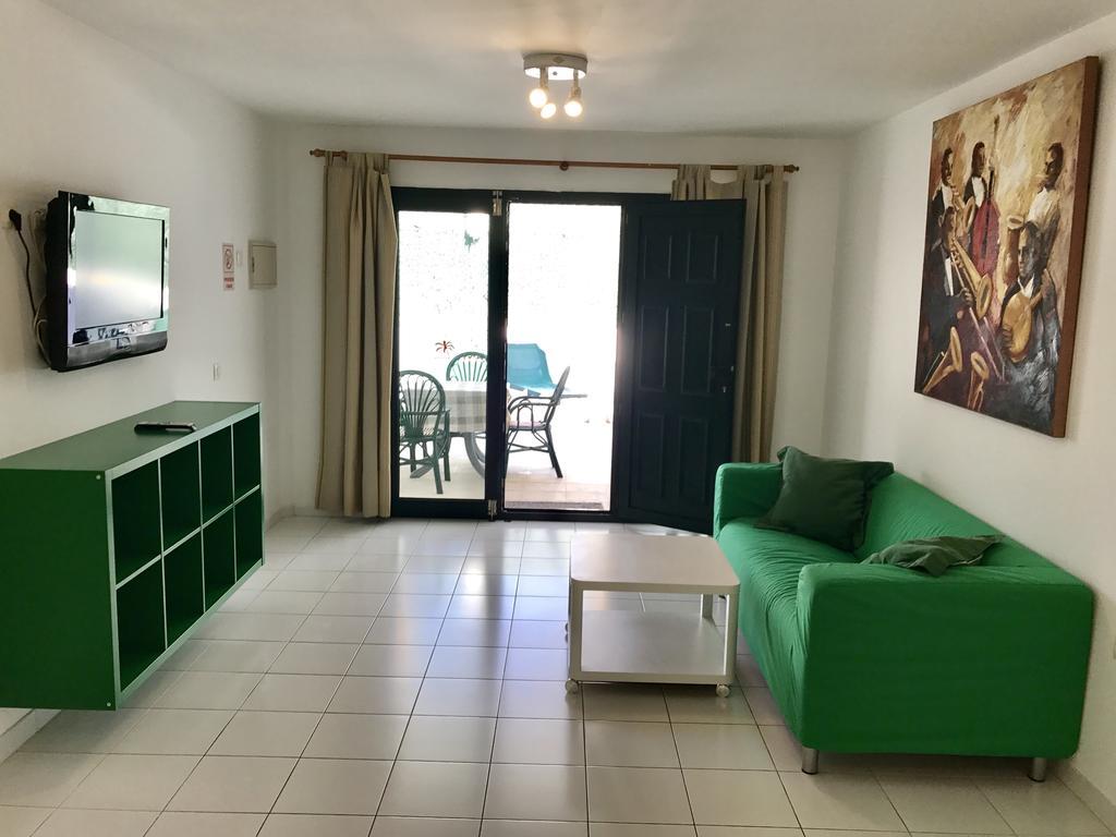 Apartamentos Erika - Adults Only Corralejo Exterior foto